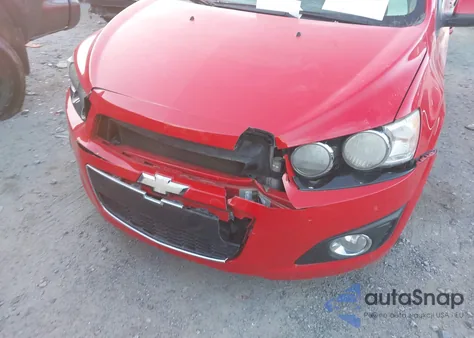 2015 Chevrolet Sonic Ltz Auto z USA, uszkodzony, nr VIN 1G1JE5SB2F4187768